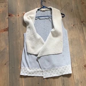 Altered state gray vest size large